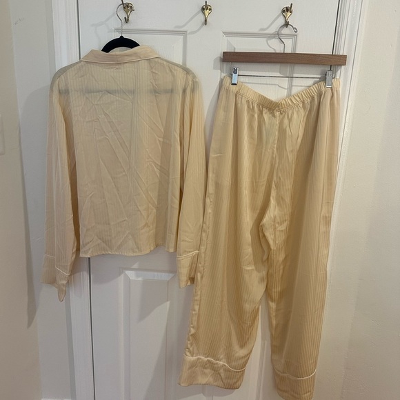 Statement Collar Cropped Pajama Set by Nap Loungewear - Picture 5 of 5